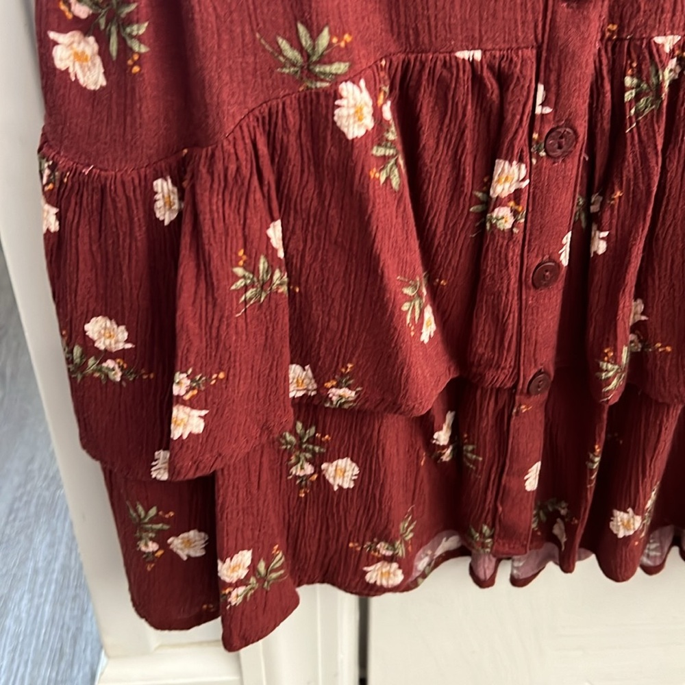 Flower 🌺 Top - Picture 3 of 5